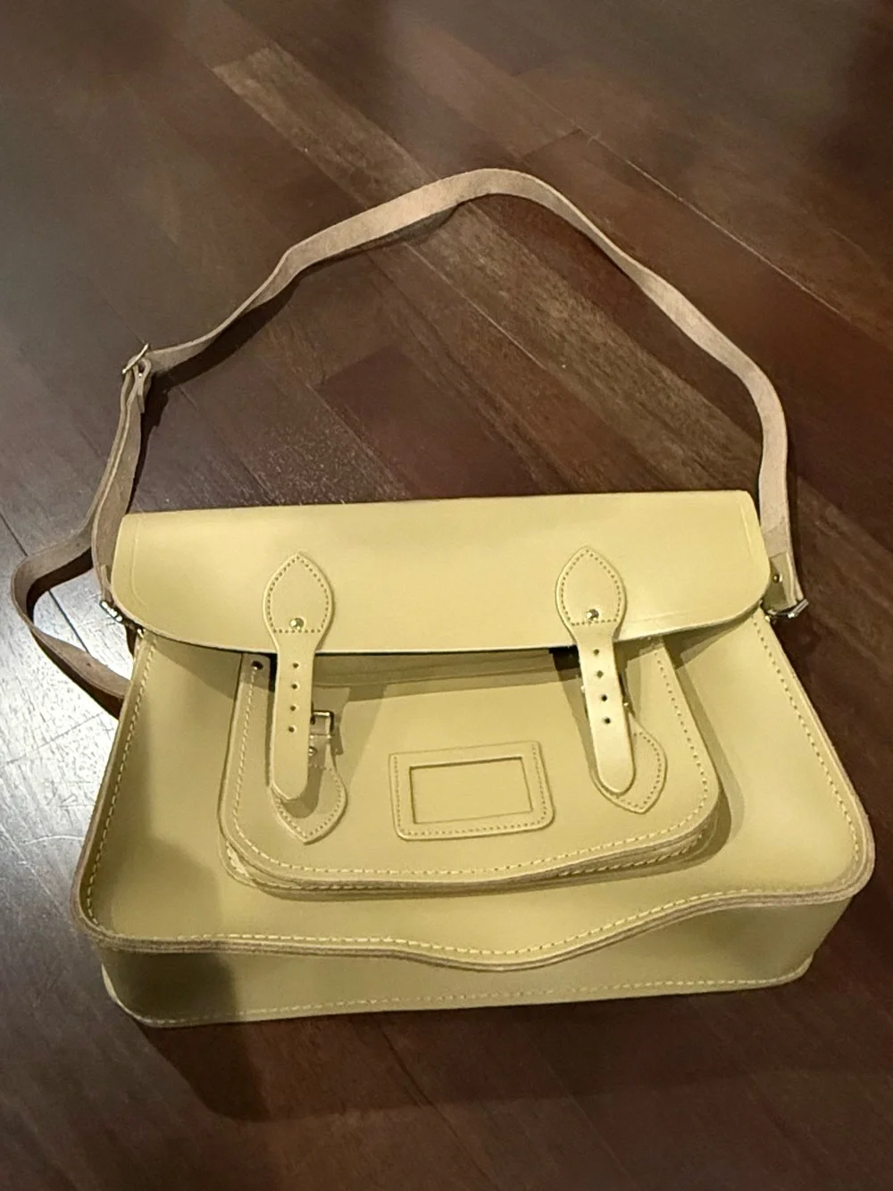 NEW Womens The Cambridge Satchel Co. Olive Green Messenger Satchel